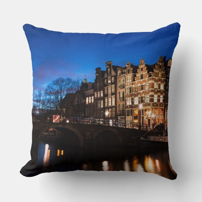 Coussin Maisons de canal d'Amsterdam la nuit (Recto)