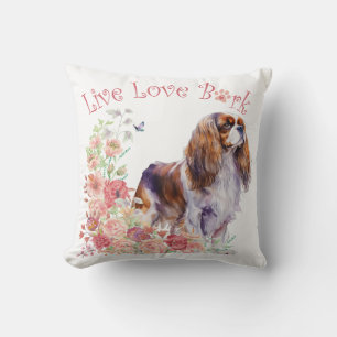 Coussin Maman Cavalier King Charles Spaniel Fleurie
