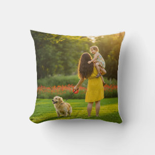 Coussin Maman, Enfant et Chien dans Sunny Park