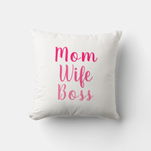 Coussin Maman Femme Boss rose blanc script personnalisé mi