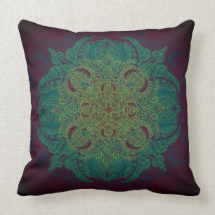 Coussin Mandala de dentelle turquoise et vert au-dessus de