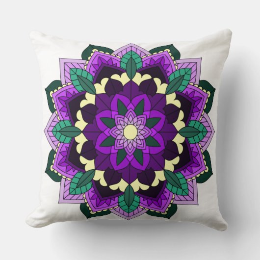 Coussin Mandala Motif 02 en violet (Recto)