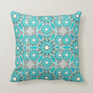Coussin Mandala motif, turquoise, gris argenté et blanc