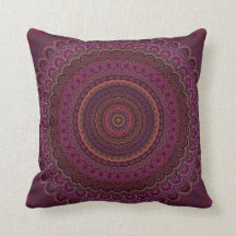 Mandala pourpre foncé
