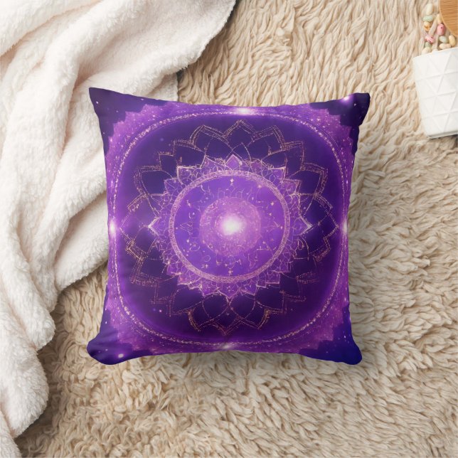 Coussin Mandala Violet du Chakra Couronne (Couverture)