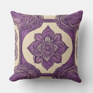 Coussin Mandala violet et motifs floraux art IA