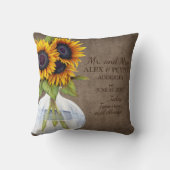 Coussin Mariage du Vase Burlap de tournesols rustiques Dat (Verso)