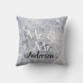 Coussin Mariage gai de marbre gris nommé de M. et de M. (Verso)
