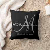 Coussin Mariage gris noir de monogramme (Couverture)