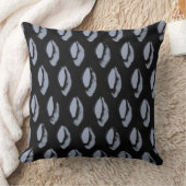 Coussin mariage motif bleu clair. (Couverture)