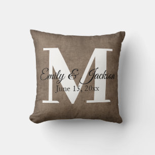 Coussin Mariage Nom de Famille Monogramme Lin Brun Rustiqu