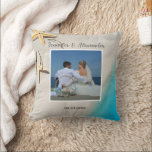 Coussin Mariage photo de mariée de plage tropicale océaniq<br><div class="desc">Plage tropicale océanique,  photo de mariée et de mariée,  oreiller à lancer mariage. Vous pouvez ajouter vos propres photos,  noms et date.</div>
