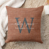 Coussin Mariage Terracotta Linen Monogramme Objet-souvenir (Couverture)