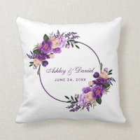 Mariage violet pourpre floral de guirlande