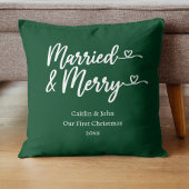 Coussin Marié et Joyeux premier Noël vert nouvellement mar
