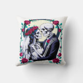 Coussin Mariés squelettes gothiques pour une romance sombr (Verso)