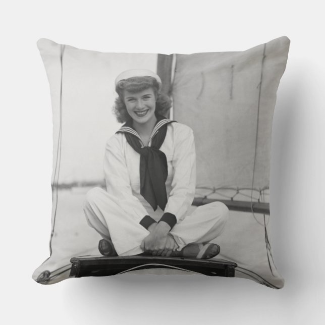 Coussin Marin de femme (Recto)