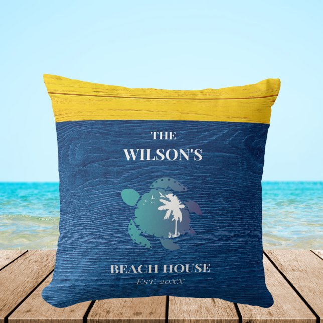 Coussin Marine Blue Rustic Wood Turtle Family Beach House (Créateur téléchargé)