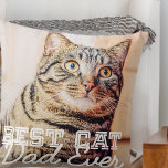 Coussin Meilleur Chat Papa Jamais Moderne Personnalisé Pho<br><div class="desc">Ce design simple et classique est composé de typographie serif et d'ajouter une photo personnalisée</div>