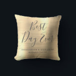Coussin Meilleur Jour jamais Rose Mariage métal or<br><div class="desc">Best Day Ever Mariage Modern Girly Moderne et élégant Metallic Gold Party Coussin qui est parfait pour un mariage ou une Fête des mariées élégant. Ce coussin de fête est parfait pour un cadeau Mariage de Fête des mariées. Si vous avez besoin d'autres articles correspondants,  veuillez contacter le concepteur.</div>