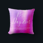 Coussin Meilleur jour jamais Rose rose violet Mariage<br><div class="desc">Best Day Ever Mariage Moderne Girly Moderne et élégant Metallic rose et violet Coussin de fête qui est parfait pour un mariage ou une Fête des mariées élégant. Ce coussin de fête est parfait pour un cadeau Mariage de Fête des mariées. Si vous avez besoin d'autres articles correspondants, veuillez contacter...</div>
