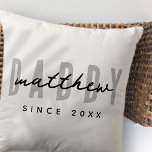 Coussin Meilleur Papa Jamais Moderne Élégante Fête des pèr<br><div class="desc">Ce design simple et moderne est composé de la typographie de san serif.</div>