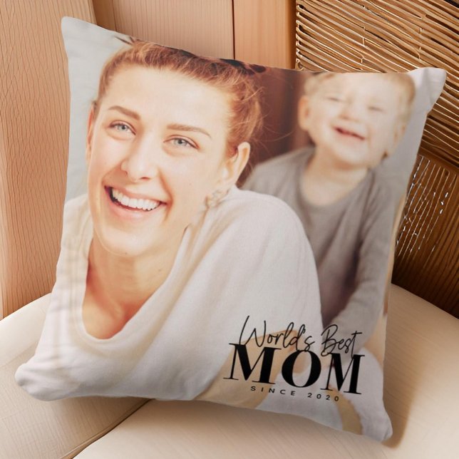Coussin Meilleure maman du monde depuis 20XX Photo moderne (Créateur téléchargé)