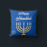 COUSSIN MENORAH HAPPY HANOUKKA CARD<br><div class="desc">Magnifique Carte Hanoukka Personnalisée Avec Menorah Et Happy Hanoukka Greeting Sur Couverture Avec Message Hanoukka Personnalisé À L'Intérieur.</div>