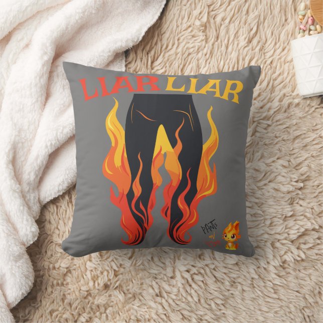 Coussin Menteur, menteur, Pant est en feu (Couverture)