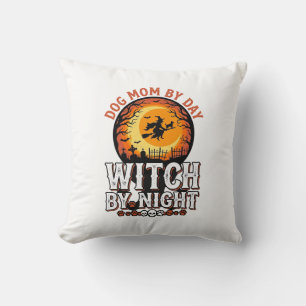 Coussin Mère de chien sorcière la nuit T-shirt Halloween v