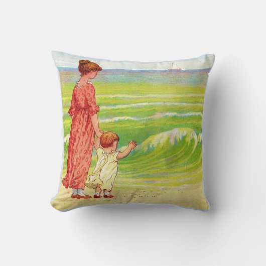 Coussin mère et bébé sur la plage (Recto)