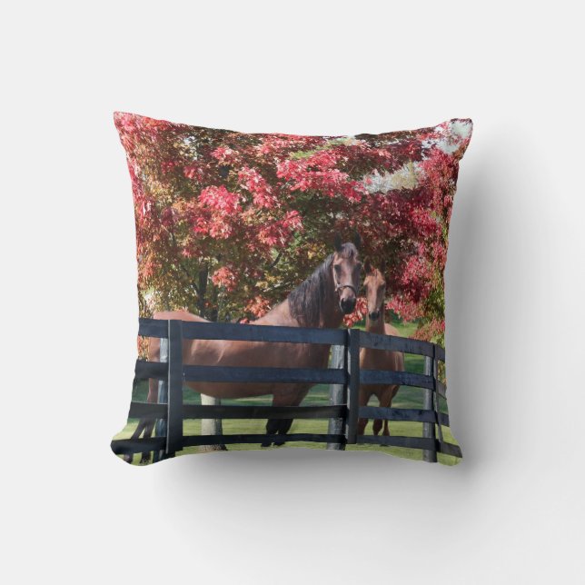 Coussin Mère et jeune cheval (Recto)