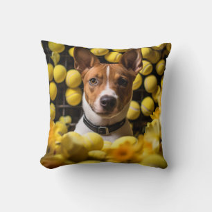 Coussin 🐕 mignon chiot Basenji avec balles de tennis