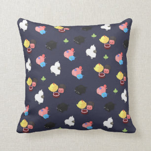 Coussin mignon de motif de caractères