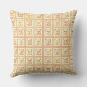 Coussin Mignon ours en peluche au cookie en patchwork miel (Verso)