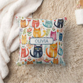 Coussin Mignons chatons fantaisistes et fleurs (Couverture)