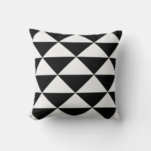 Coussin Mini triangle carrelée noire et blanche