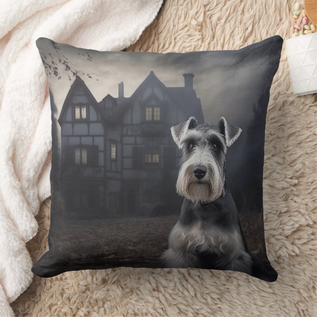 Coussin Miniature Schnauzer Halloween Épouvantable (Couverture)