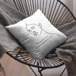 Coussin Minimal Noir Elle Est Devenue Un Héros Inspiration<br><div class="desc">Minimal Noir Elle Est Devenue Un Héros Inspiration Fille</div>