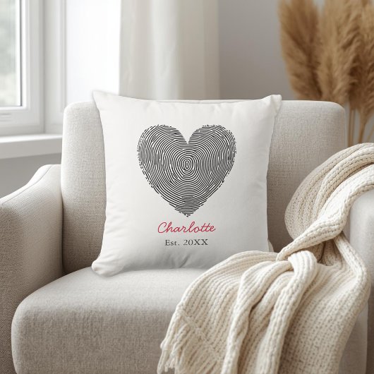 Coussin Minimalist Heart Fingerprint Personalized Name