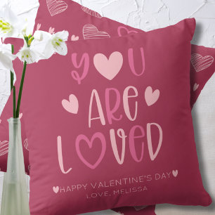 Coussin Minimaliste Magenta Douce Vous Êtes Aimé Saint-Val