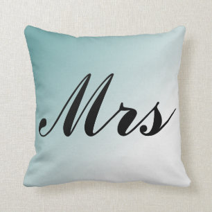 Coussin Mme Beautiful Blue and White Gradient M. et Mme.