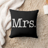 Coussin Mme noire et blanche citation d'anniversaire de (Couverture)