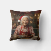 Coussin Mme Santa préparant un gâteau (Verso)