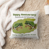 Coussin Modèle de couple de grenouilles pour anniversaire (Couverture)