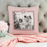 Coussin Modèle moderne | Photo de famille | Pilier de lanc<br><div class="desc">Modèle moderne | Photo de famille | Les premiers Coussins font des cadeaux réfléchis et pratiques, offrant confort et détente au destinataire. Voici une description du coussin comme cadeau : Offrez le cadeau du confort et de la relaxation avec ces coussins luxueux. Conçus avec les meilleurs matériaux, ces coussins sont...</div>