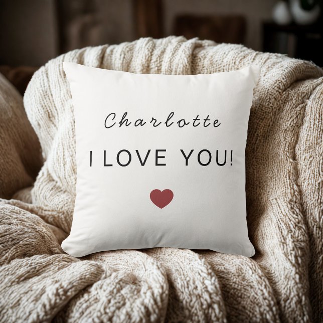 Coussin Modern Personalized Valentine Pillow – I Love You (Créateur téléchargé)