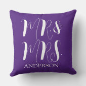 Coussin Moderne Mariage Script Violet Mr et Mrs (Verso)