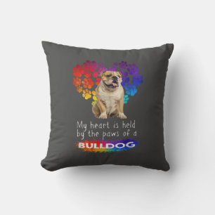 Coussin Mon Coeur Est Tenu Par Les Pattes D'Un Bulldog