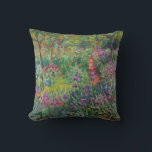 Coussin Monet "Le jardin d'Iris à Giverny"<br><div class="desc">Monet fut un fondateur de la peinture impressionniste française, dont "Le jardin d'Iris à Giverny" (peint entre 1899 et 1900) est un bel exemple. C’est une célébration de la couleur, de la lumière et du mouvement. Lorsque Monet a acheté le domaine de Giverny, il a redessiné le jardin fleuri déjà...</div>